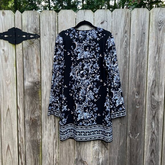 White House Black Market Floral Embroidered Dress size Small - Picture 12 of 15